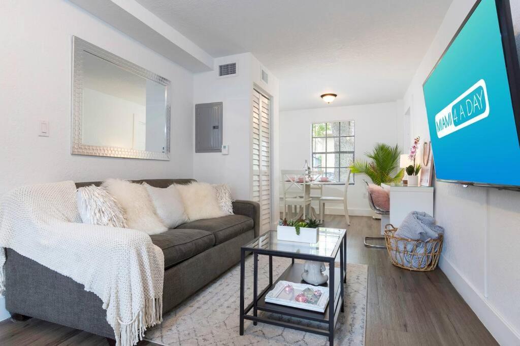 Lovely Apartment Near Brickell 1 Miami Exterior foto